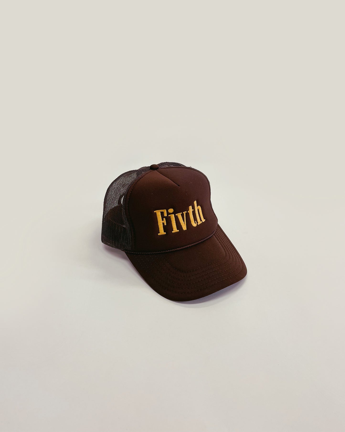 LOGO 5 PANEL TRUCKER HAT